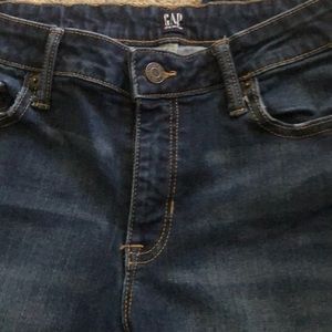 $79 size 10 Gap sculpted jeggings distressed denim